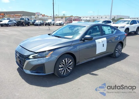 2025 Nissan Altima Sv Awd z USA, uszkodzony, nr VIN 1N4BL4DW0SN371077